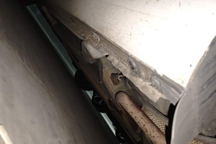 Used Buick GT 2014 XT 1.6L Automatic Fashion Edition Left Side Sill