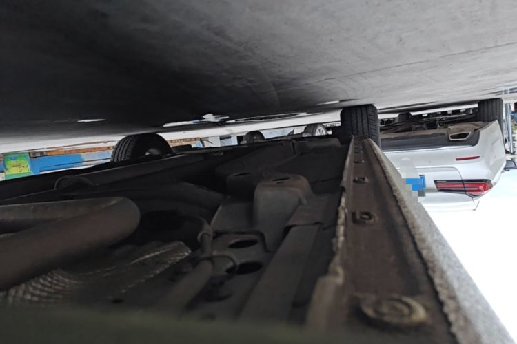 Used Buick GT 2014 XT 1.6L Automatic Fashion Edition Left Side Sill