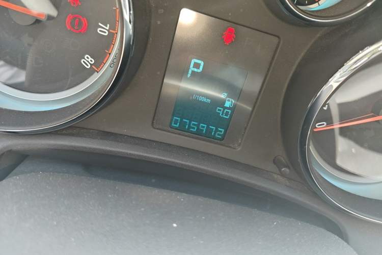 Used Buick GT 2014 XT 1.6L Automatic Fashion Edition Odometer Close Up