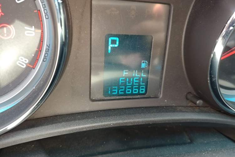 Used Buick GT 2014 XT 1.6L Automatic Fashion Edition Odometer Close Up