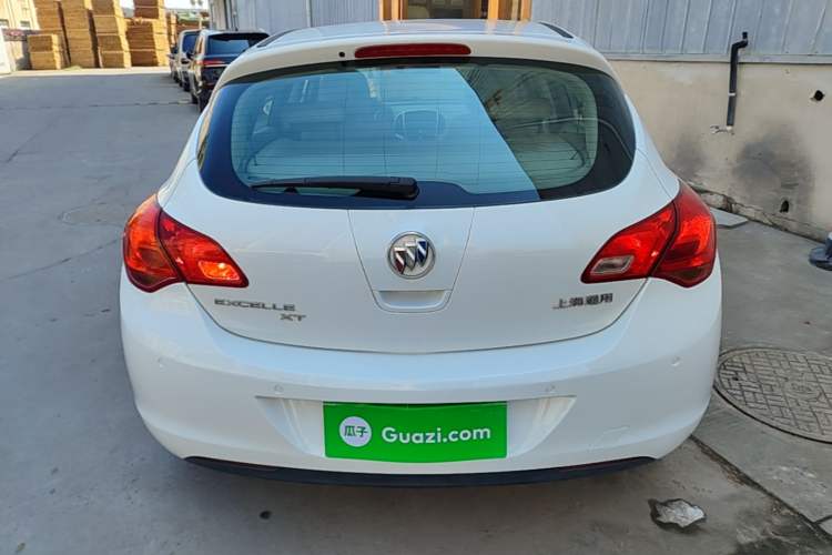 Used Buick GT 2014 XT 1.6L Manual Entry-Level Model Rear