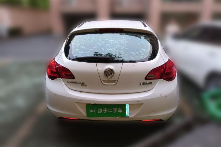 Used Buick GT 2014 XT 1.6L Automatic Fashion Edition Rear