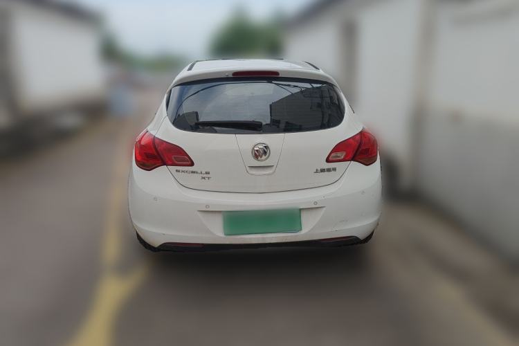 Used Buick GT 2014 XT 1.6L Automatic Fashion Edition Rear