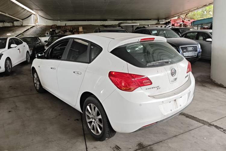 Used Buick GT 2014 XT 1.6L Automatic Fashion Edition Rear Left 45 Deg