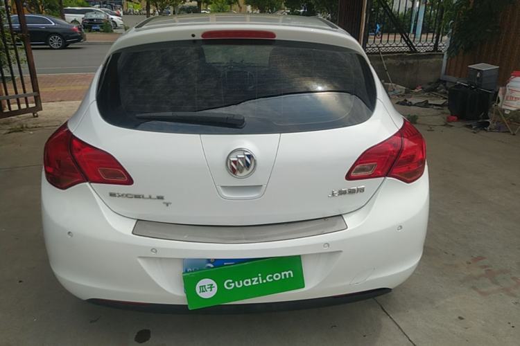 Used Buick GT 2014 XT 1.6L Automatic Fashion Edition Rear