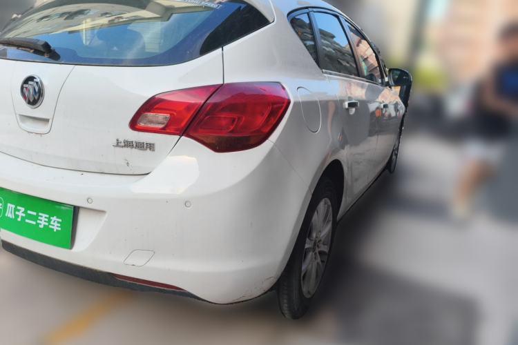Used Buick GT 2014 XT 1.6L Automatic Fashion Edition Rear Right 45 Deg