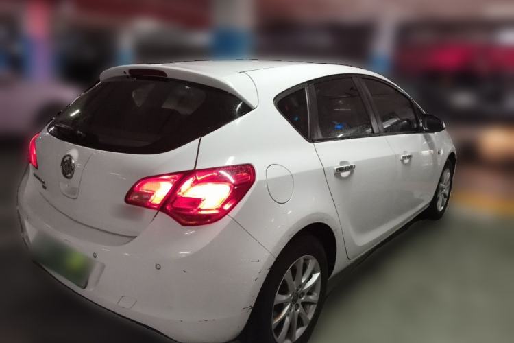 Used Buick GT 2014 XT 1.6L Automatic Fashion Edition Rear Right 45 Deg