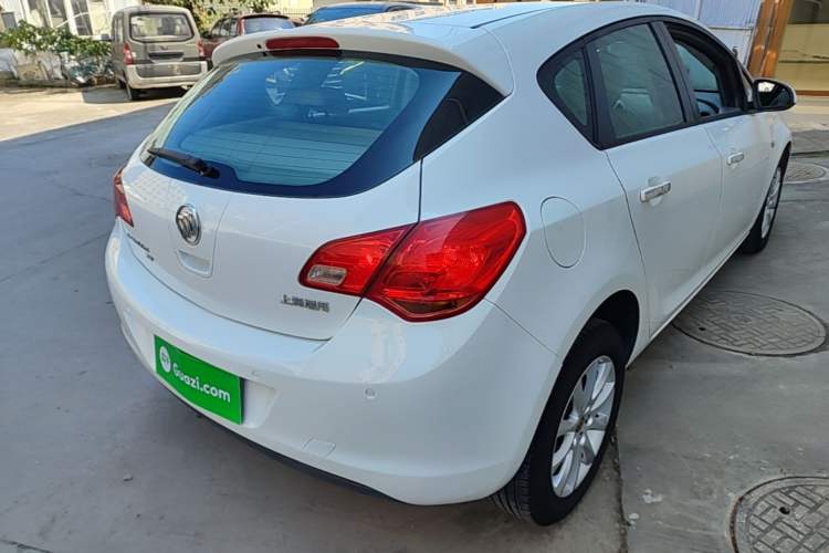 Used Buick GT 2014 XT 1.6L Manual Entry-Level Model Rear Right 45 Deg