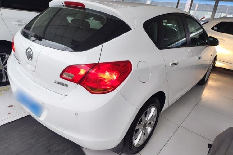 Used Buick GT 2014 XT 1.6L Automatic Fashion Edition Rear Right 45 Deg