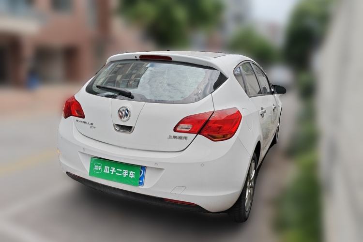 Used Buick GT 2014 XT 1.6L Automatic Fashion Edition Rear Right 45 Deg