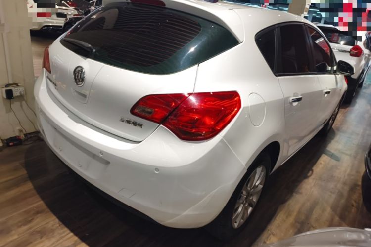 Used Buick GT 2014 XT 1.6L Automatic Fashion Edition Rear Right 45 Deg