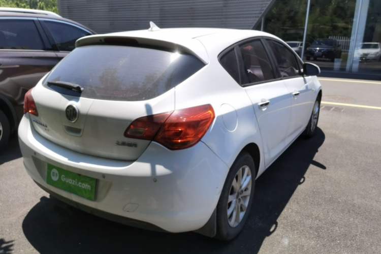 Used Buick GT 2014 XT 1.6L Automatic Fashion Edition Rear Right 45 Deg