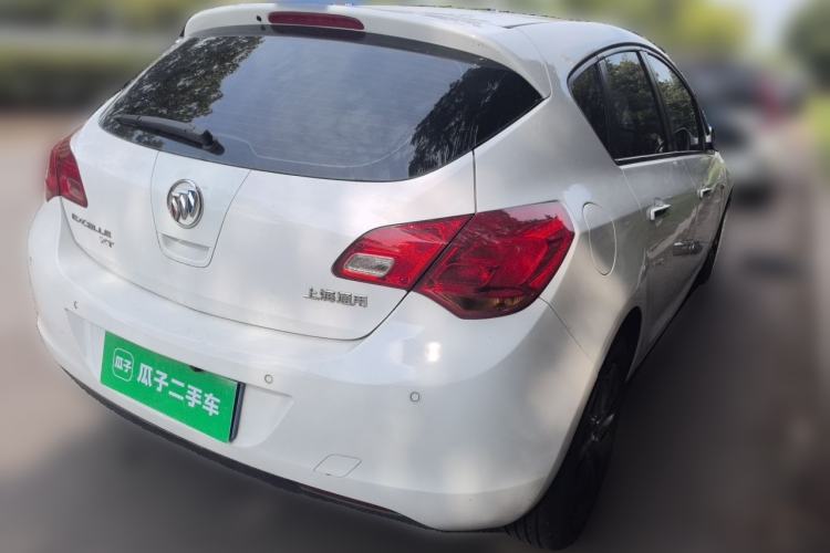 Used Buick GT 2014 XT 1.6L Automatic Fashion Edition Rear Right 45 Deg