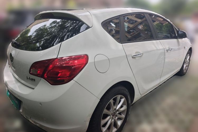 Used Buick GT 2014 XT 1.6L Automatic Fashion Edition Rear Right 45 Deg