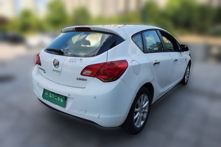 Used Buick GT 2014 XT 1.6L Automatic Fashion Edition Rear Right 45 Deg