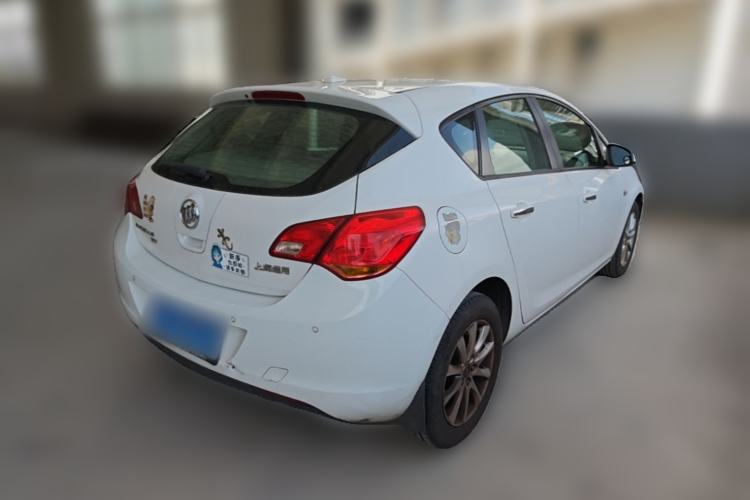 Used Buick GT 2014 XT 1.6L Manual Entry-Level Model Rear Right 45 Deg