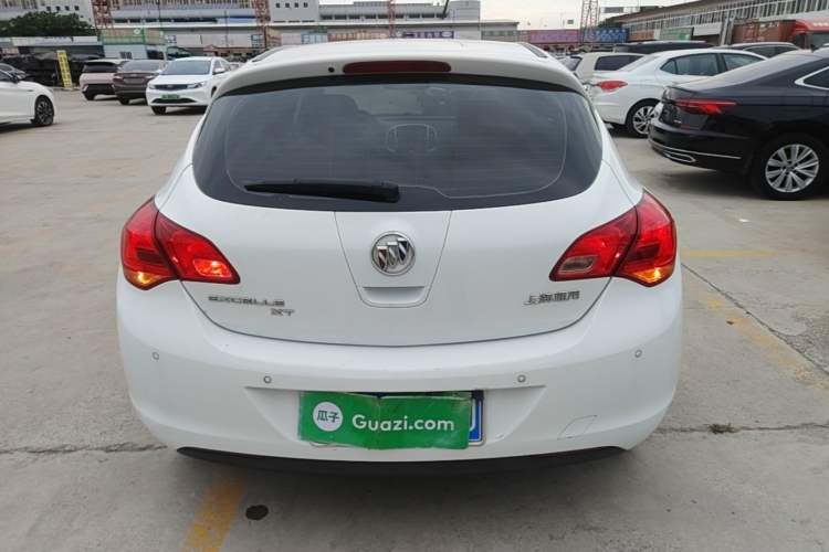 Used Buick GT 2014 XT 1.6L Automatic Fashion Edition Rear