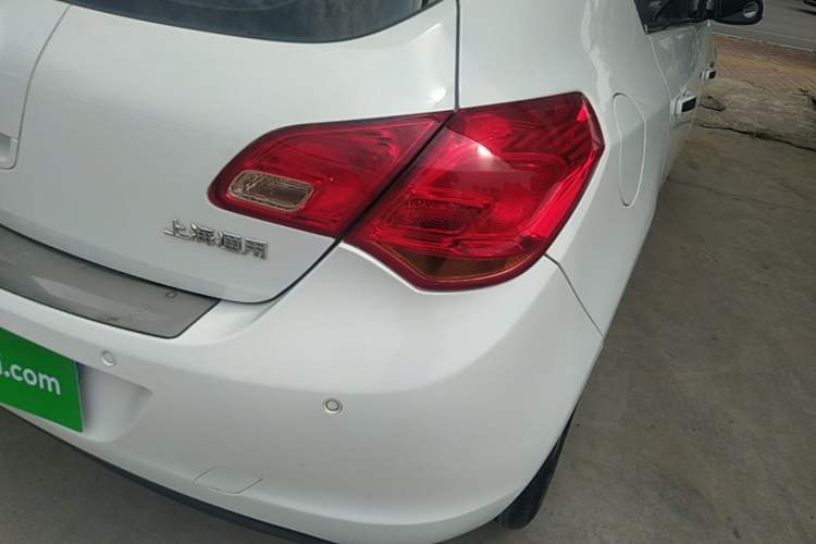 Used Buick GT 2014 XT 1.6L Automatic Fashion Edition Right Rear Taillight
