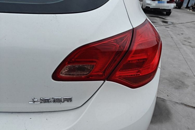 Used Buick GT 2014 XT 1.6L Automatic Fashion Edition Right Rear Taillight