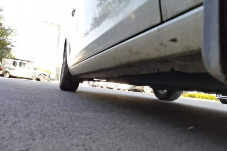 Used Buick GT 2014 XT 1.6L Automatic Fashion Edition Right Side Sill