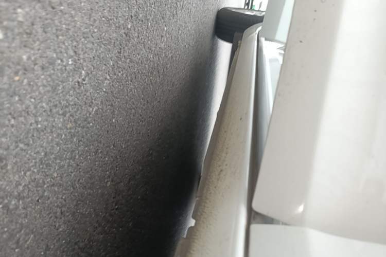 Used Buick GT 2014 XT 1.6L Automatic Fashion Edition Right Side Sill