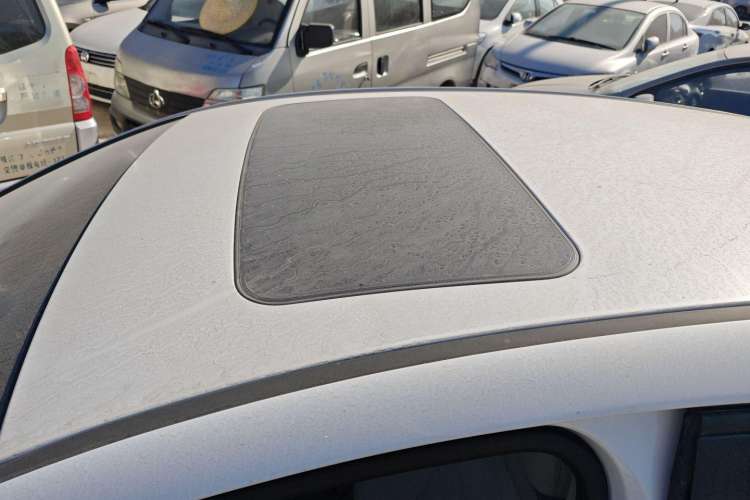 Used Buick GT 2014 XT 1.6L Automatic Fashion Edition Roof