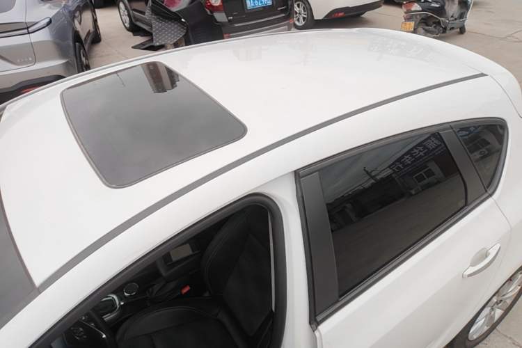 Used Buick GT 2014 XT 1.6L Automatic Fashion Edition Roof