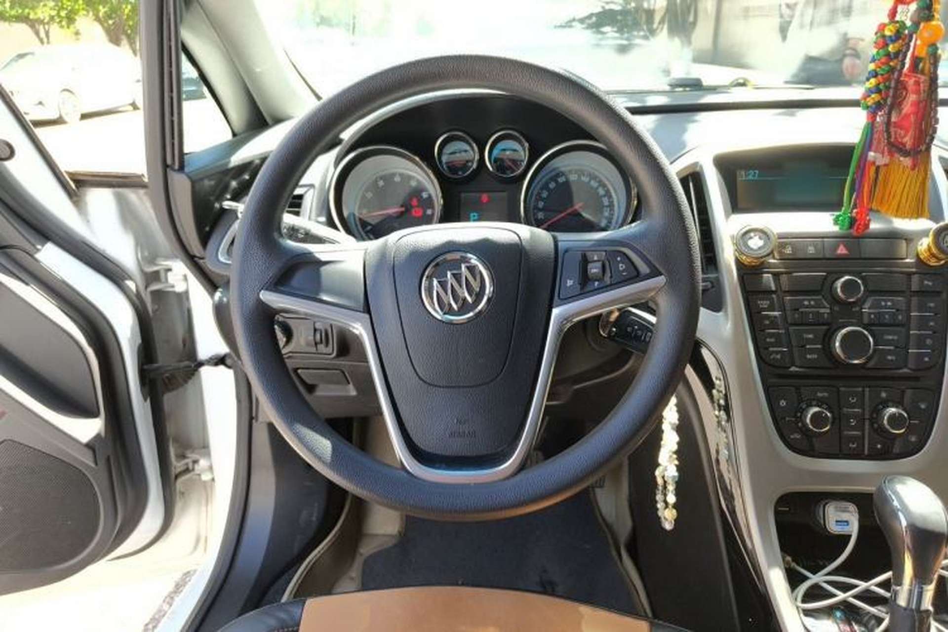 Used Buick GT 2014 XT 1.6L Automatic Fashion Edition Steering Wheel