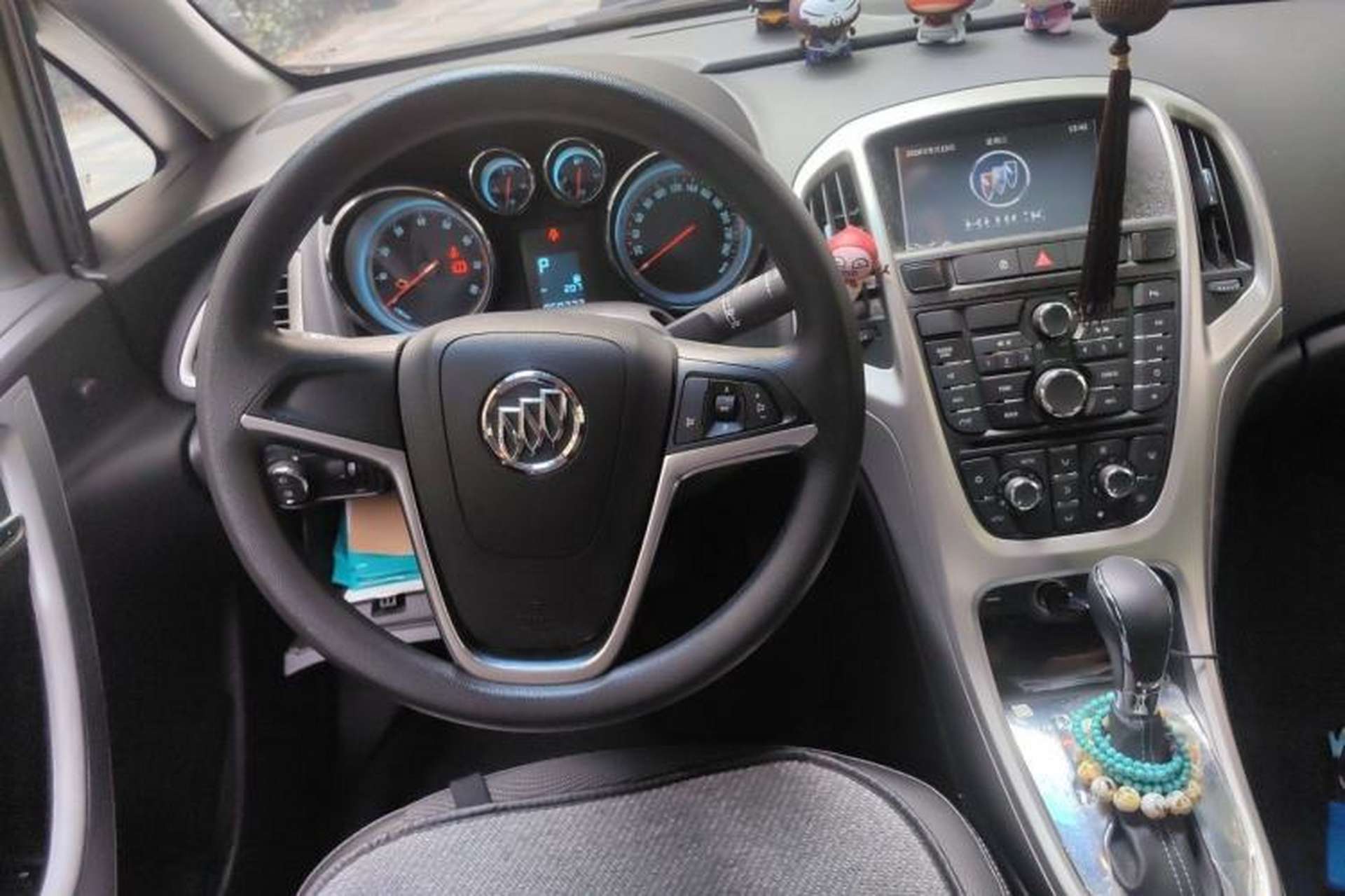 Used Buick GT 2014 XT 1.6L Automatic Fashion Edition Steering Wheel