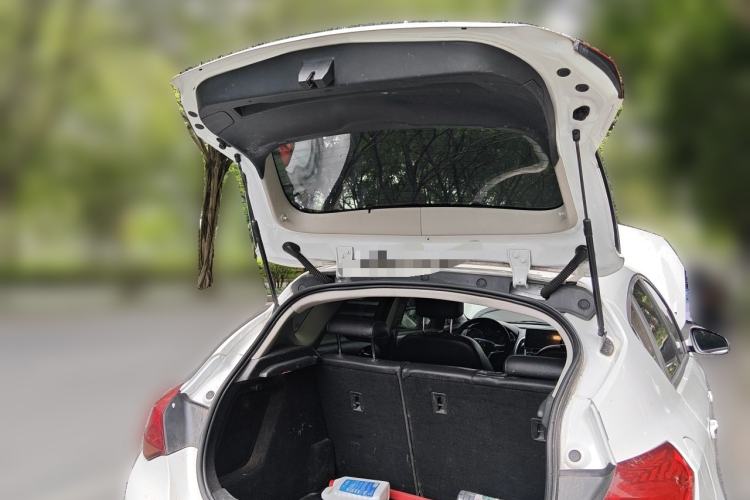 Used Buick GT 2014 XT 1.6L Automatic Fashion Edition Trunk