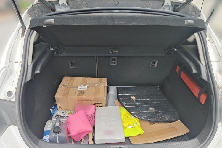 Used Buick GT 2014 XT 1.6L Automatic Fashion Edition Trunk
