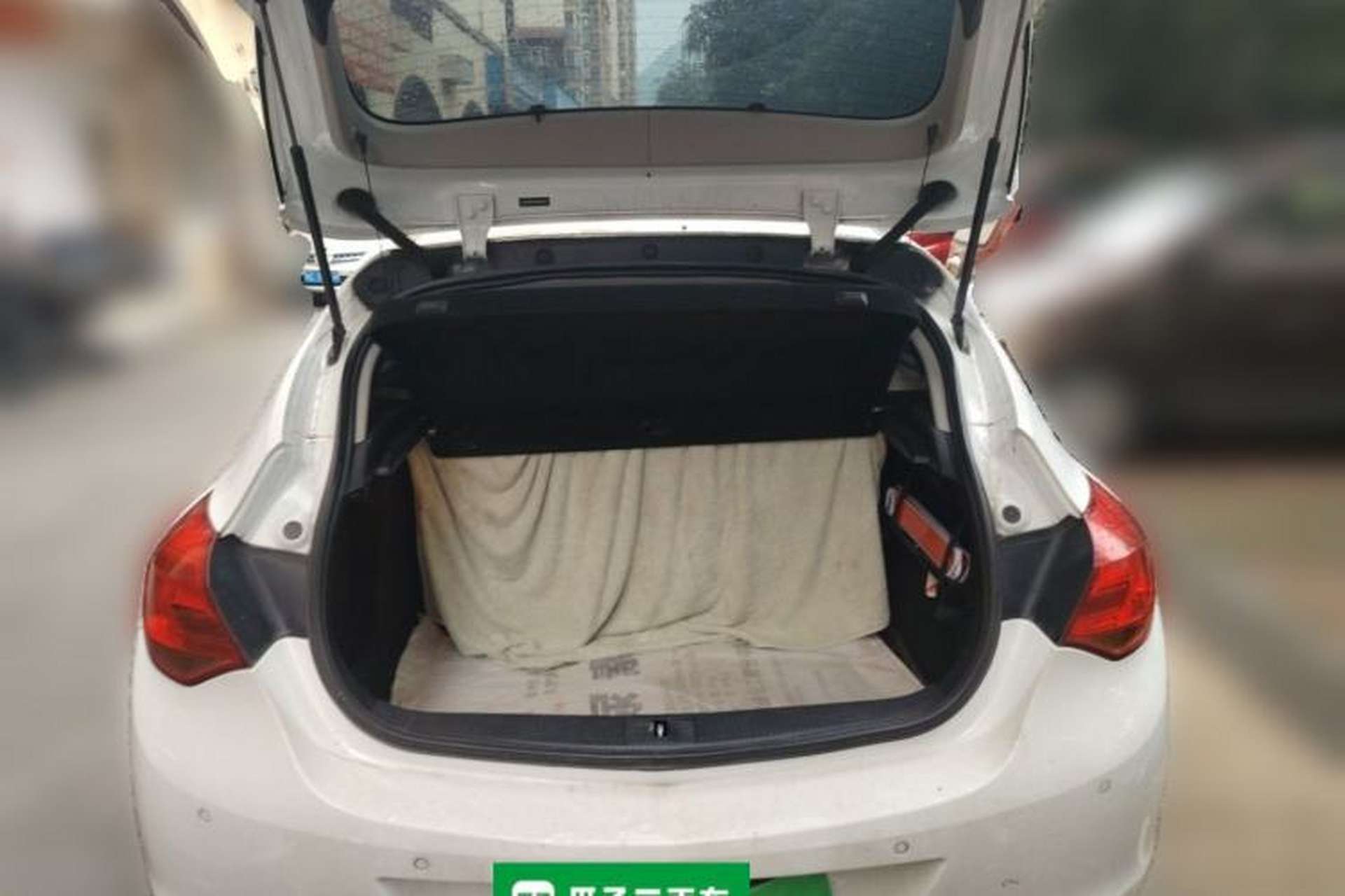 Used Buick GT 2014 XT 1.6L Automatic Fashion Edition Trunk