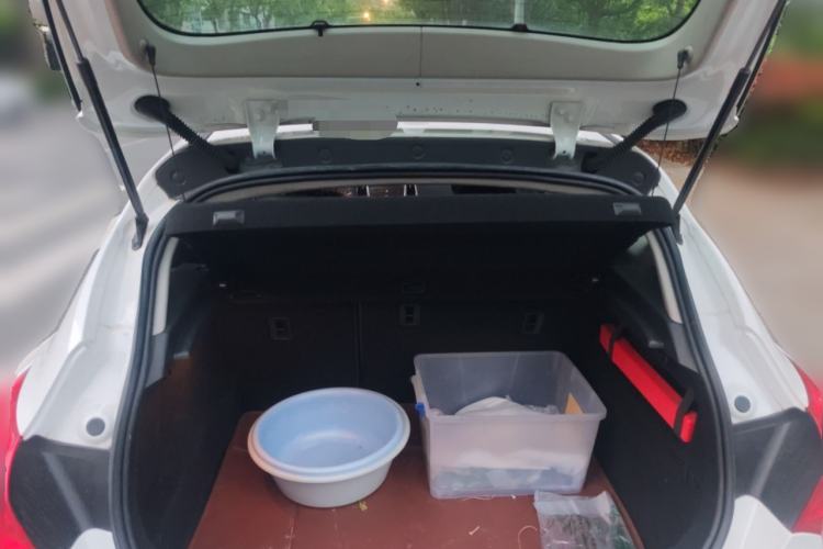 Used Buick GT 2014 XT 1.6T Automatic Fashion Sport Edition Trunk