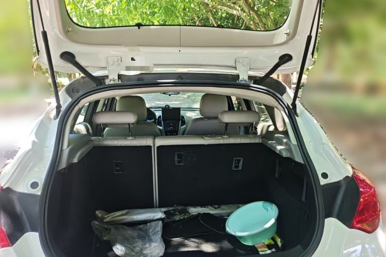 Used Buick GT 2014 XT 1.6L Manual Comfort Edition Trunk