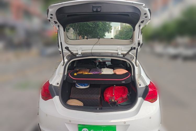 Used Buick GT 2014 XT 1.6L Automatic Fashion Edition Trunk
