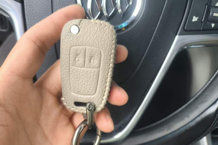 Used Buick GT 2014 XT 1.6L Automatic Fashion Edition Vehicle Key