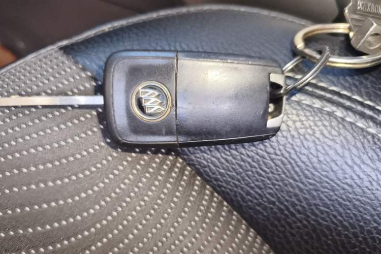 Used Buick GT 2014 XT 1.6L Automatic Fashion Edition Vehicle Key