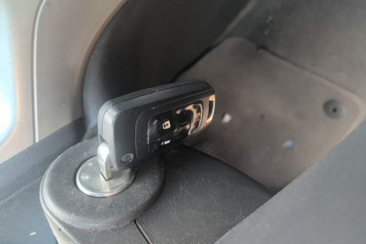 Used Buick GT 2014 XT 1.6L Automatic Fashion Edition Vehicle Key
