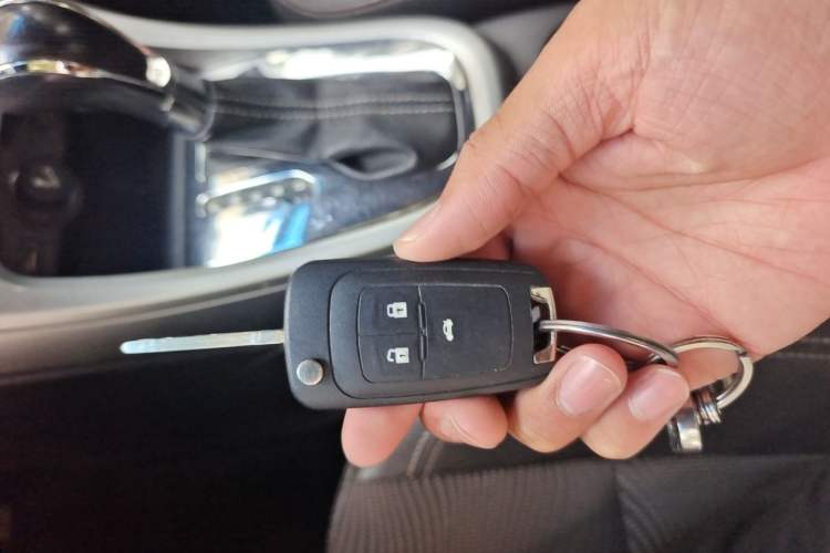 Used Buick GT 2014 XT 1.6L Automatic Fashion Edition Vehicle Key
