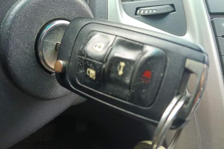 Used Buick GT 2014 XT 1.6L Automatic Fashion Edition Vehicle Key