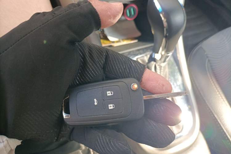 Used Buick GT 2014 XT 1.6L Automatic Fashion Edition Vehicle Key