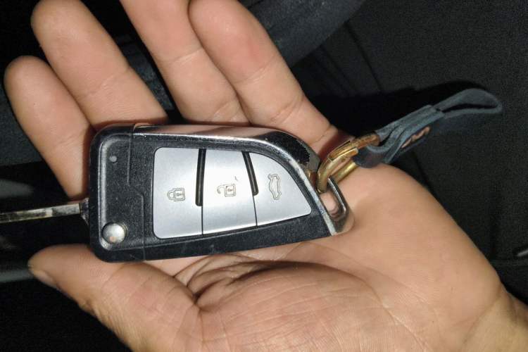 Used Buick GT 2014 XT 1.6L Automatic Fashion Edition Vehicle Key
