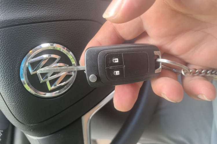 Used Buick GT 2014 XT 1.6L Automatic Fashion Edition Vehicle Key