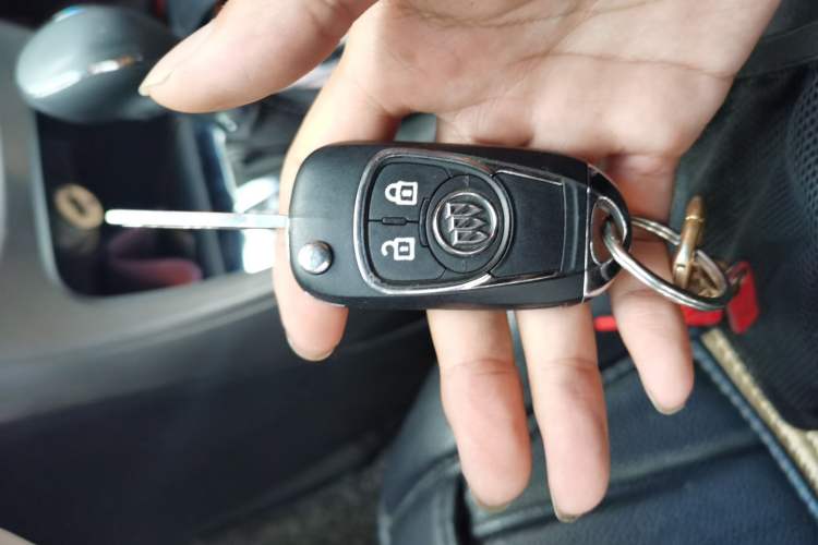Used Buick GT 2014 XT 1.6L Automatic Fashion Edition Vehicle Key