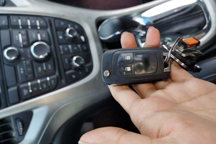 Used Buick GT 2014 XT 1.6L Automatic Fashion Edition Vehicle Key