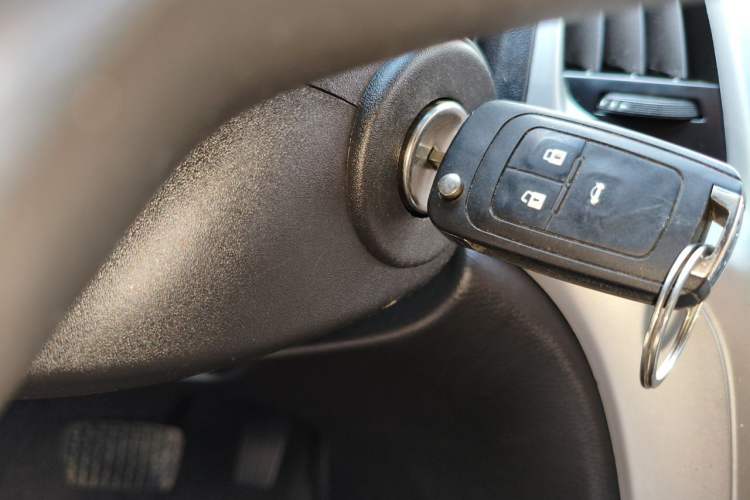 Used Buick GT 2014 XT 1.6L Automatic Fashion Edition Vehicle Key