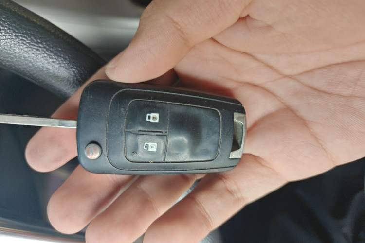 Used Buick GT 2014 XT 1.6L Automatic Fashion Edition Vehicle Key