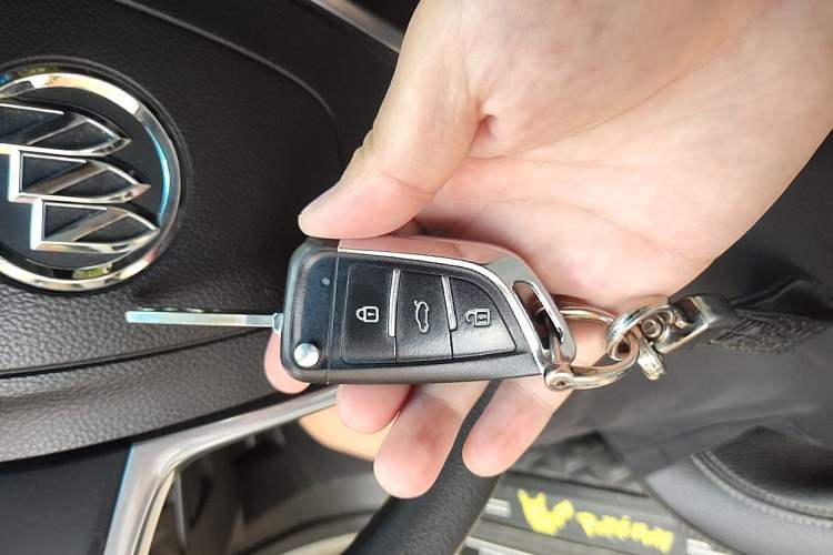 Used Buick GT 2014 XT 1.6L Automatic Fashion Edition Vehicle Key