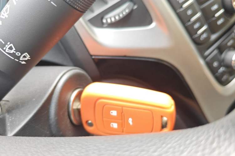 Used Buick GT 2014 XT 1.6L Automatic Fashion Edition Vehicle Key