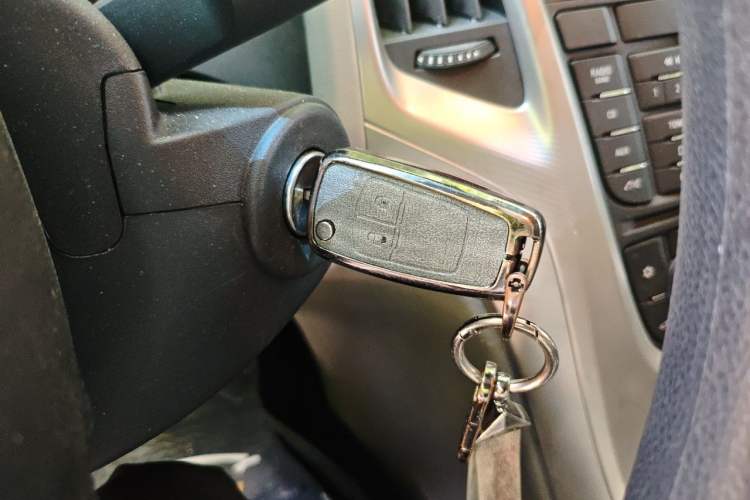 Used Buick GT 2014 XT 1.6L Manual Comfort Edition Vehicle Key